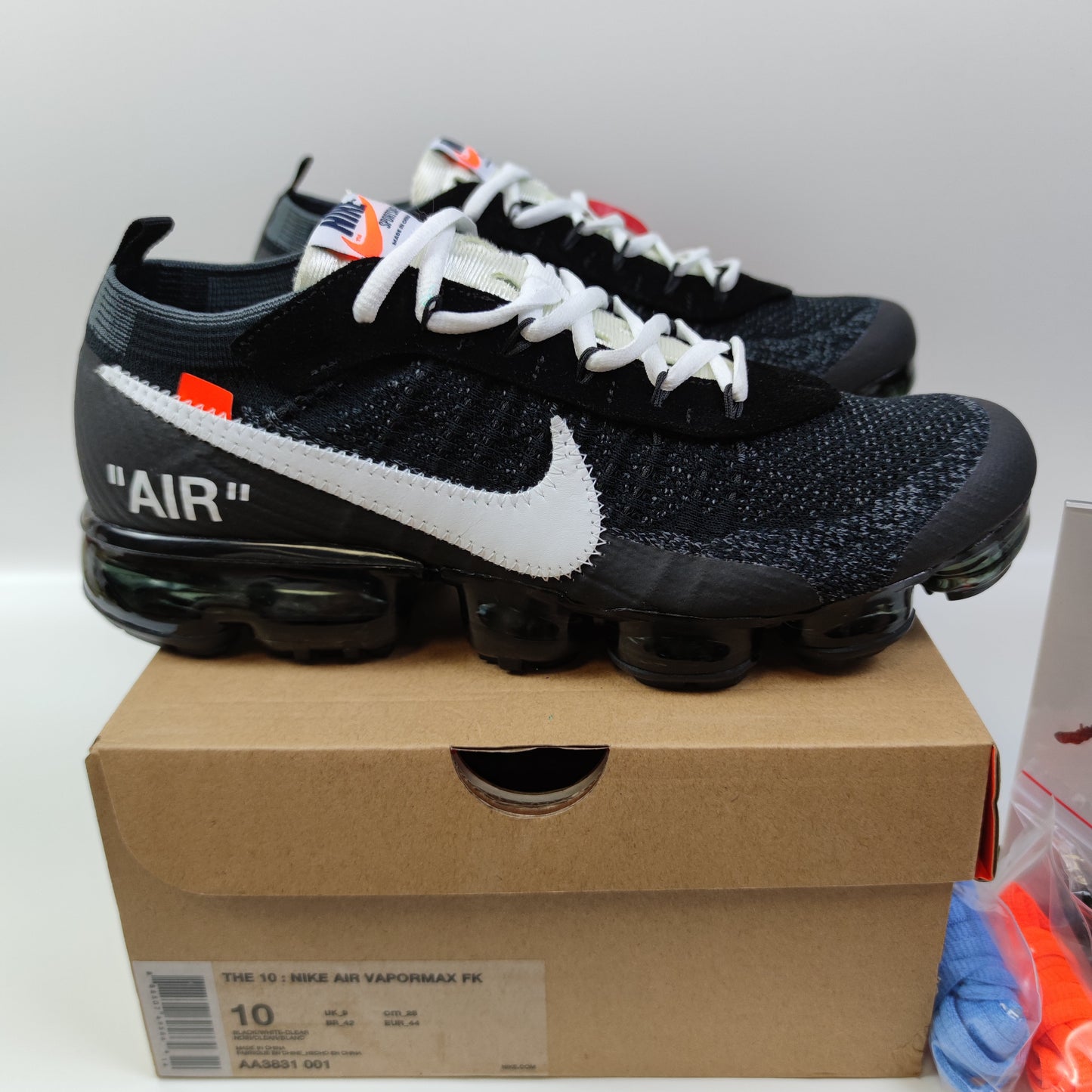 Off-White x Nike Air VaporMax Virgil The Ten AA3831-001 - Nike x Jordan
