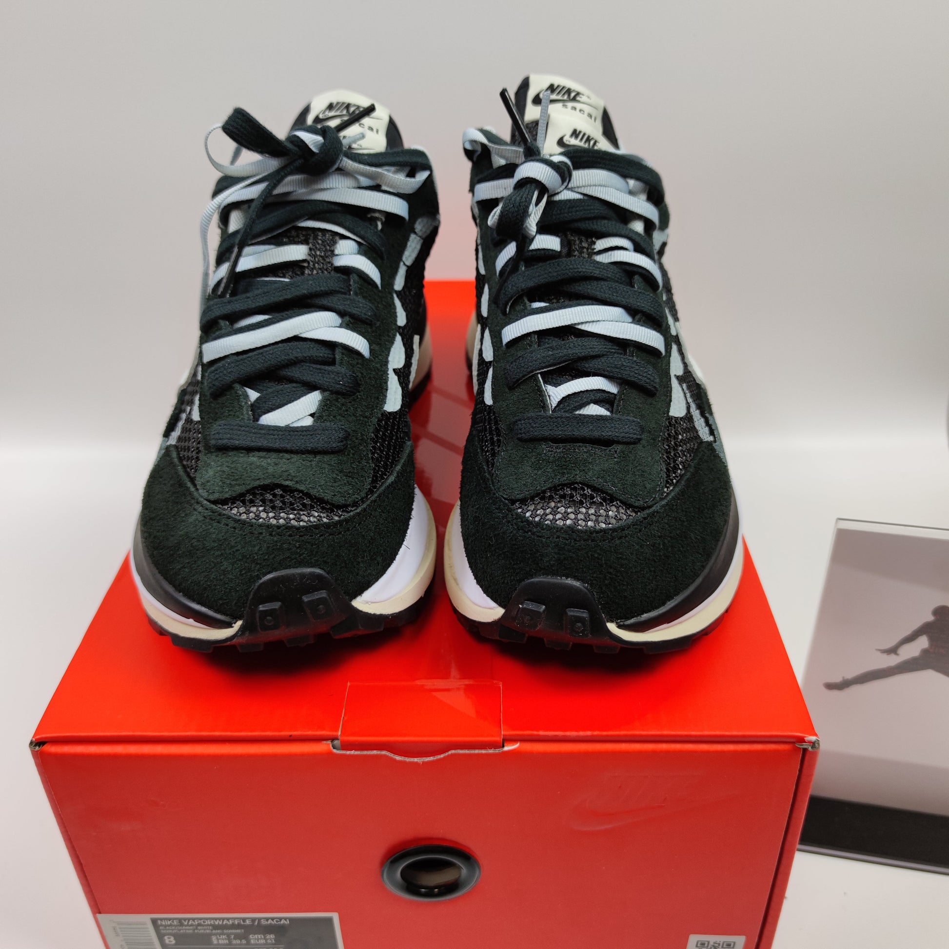 Sacai x Nike VaporWaffle "Black and White" CV1363-001 - Nike x Jordan
