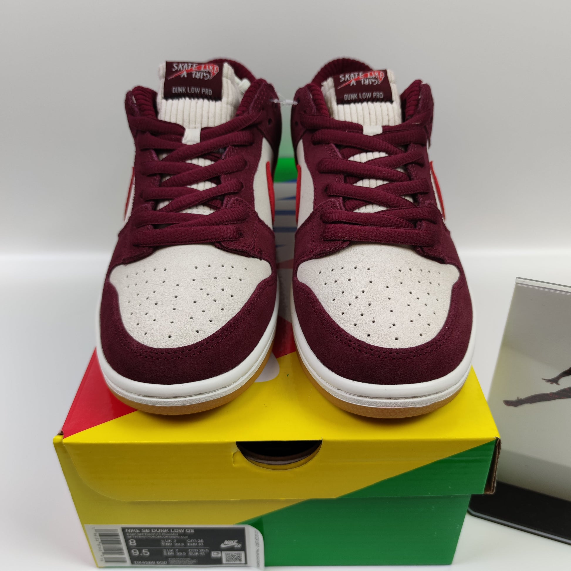Skate Like a Girl x Nike SB Dunk Low QS DX4589-600 - Nike x Jordan