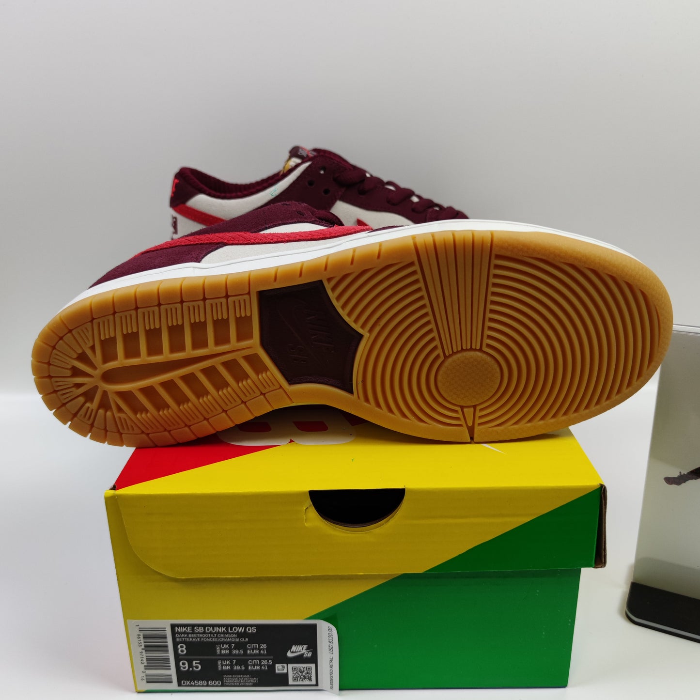 Skate Like a Girl x Nike SB Dunk Low QS DX4589-600 - Nike x Jordan