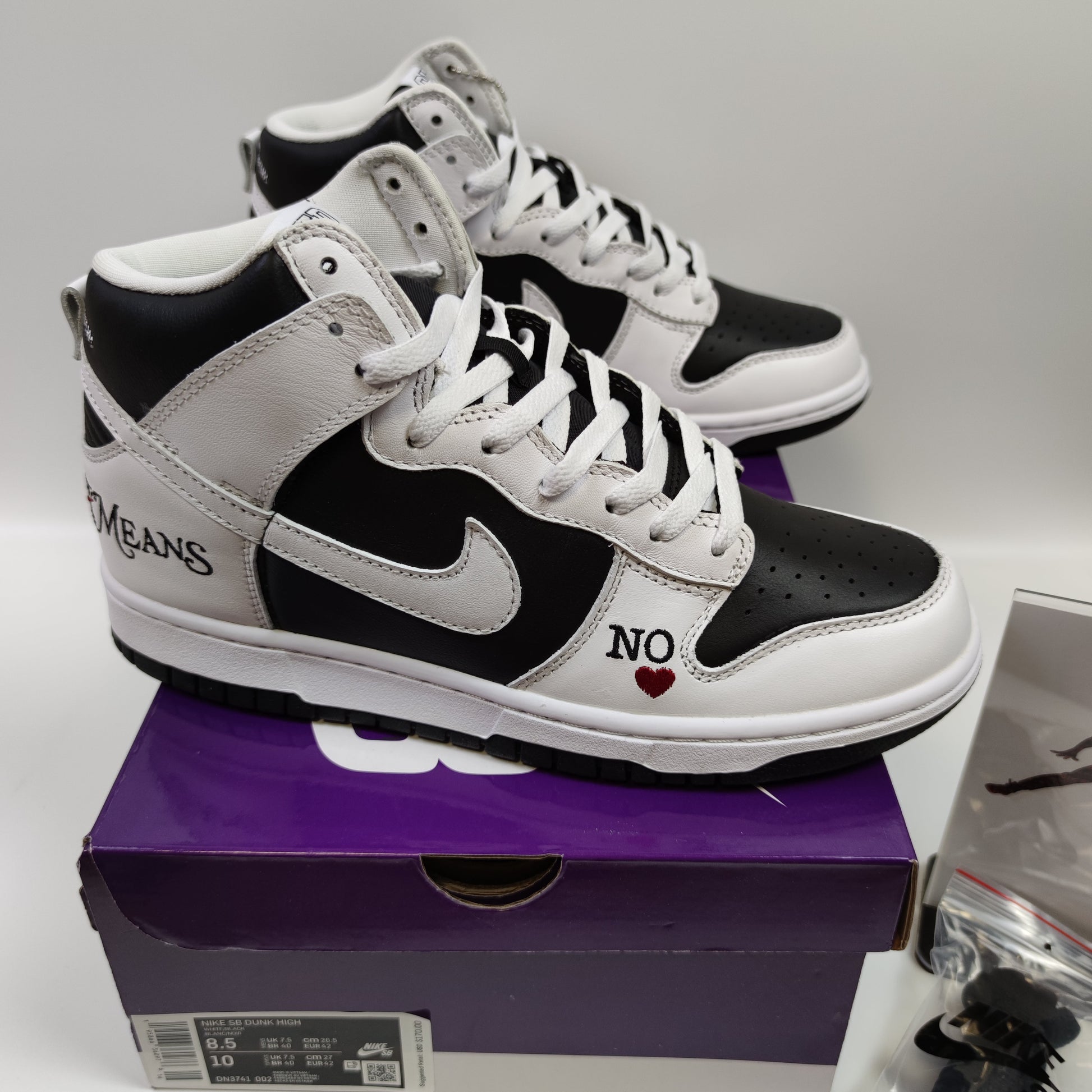 Supreme x Nike SB Dunk High "By Any Means" DN3741-002 - Nike x Jordan