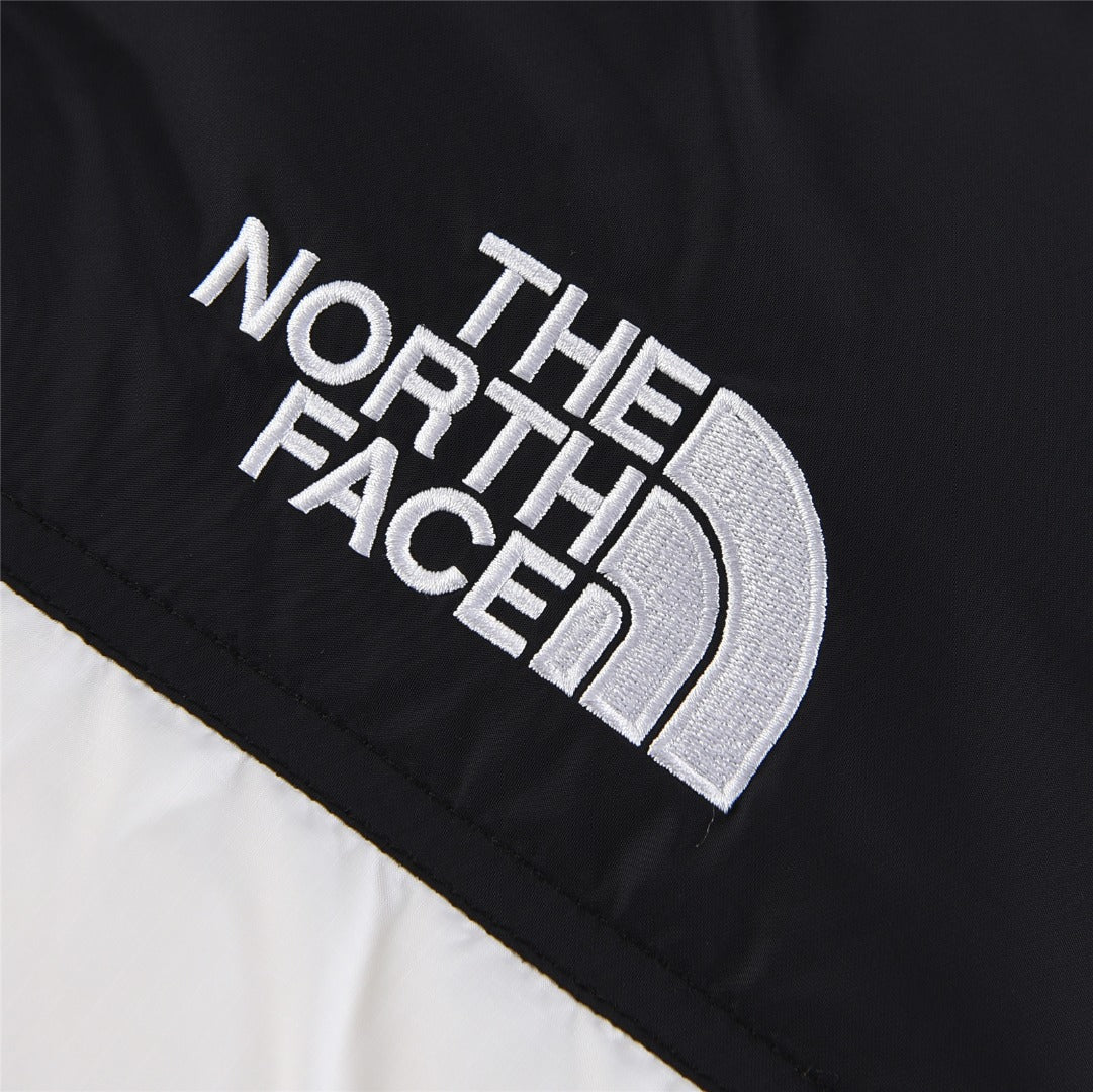 The North Face 1996 Retro Nuptse 700 Fill Packable Jacket "White" NF0A3C8D-LA9 - Nike x Jordan