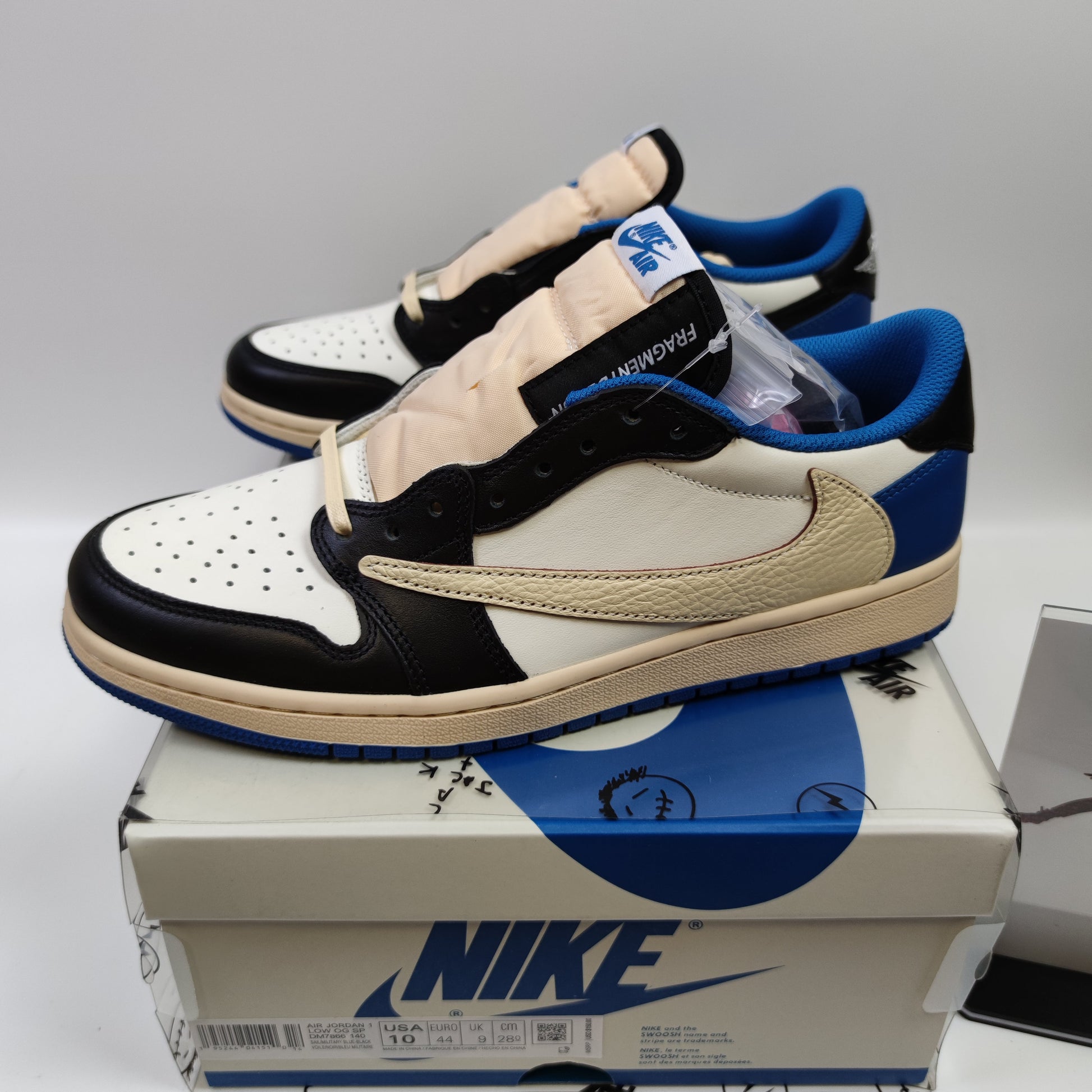 Travis Scott x Fragment Design x Air Jordan 1 Low OG SP DM7866-140 - Nike x Jordan