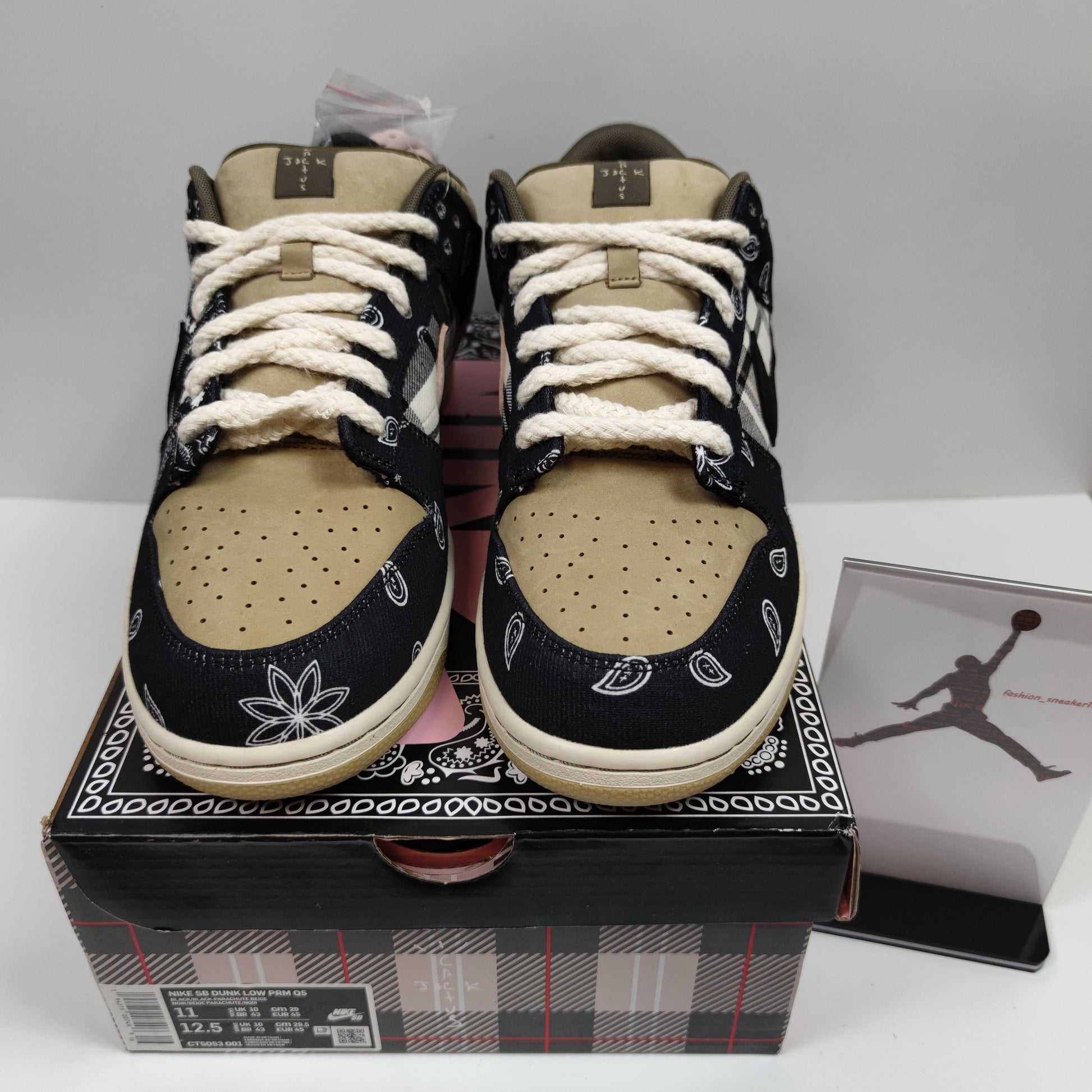 Travis Scott x Nike SB Dunk Low "Jackboys" CT5053-001 - Nike x Jordan