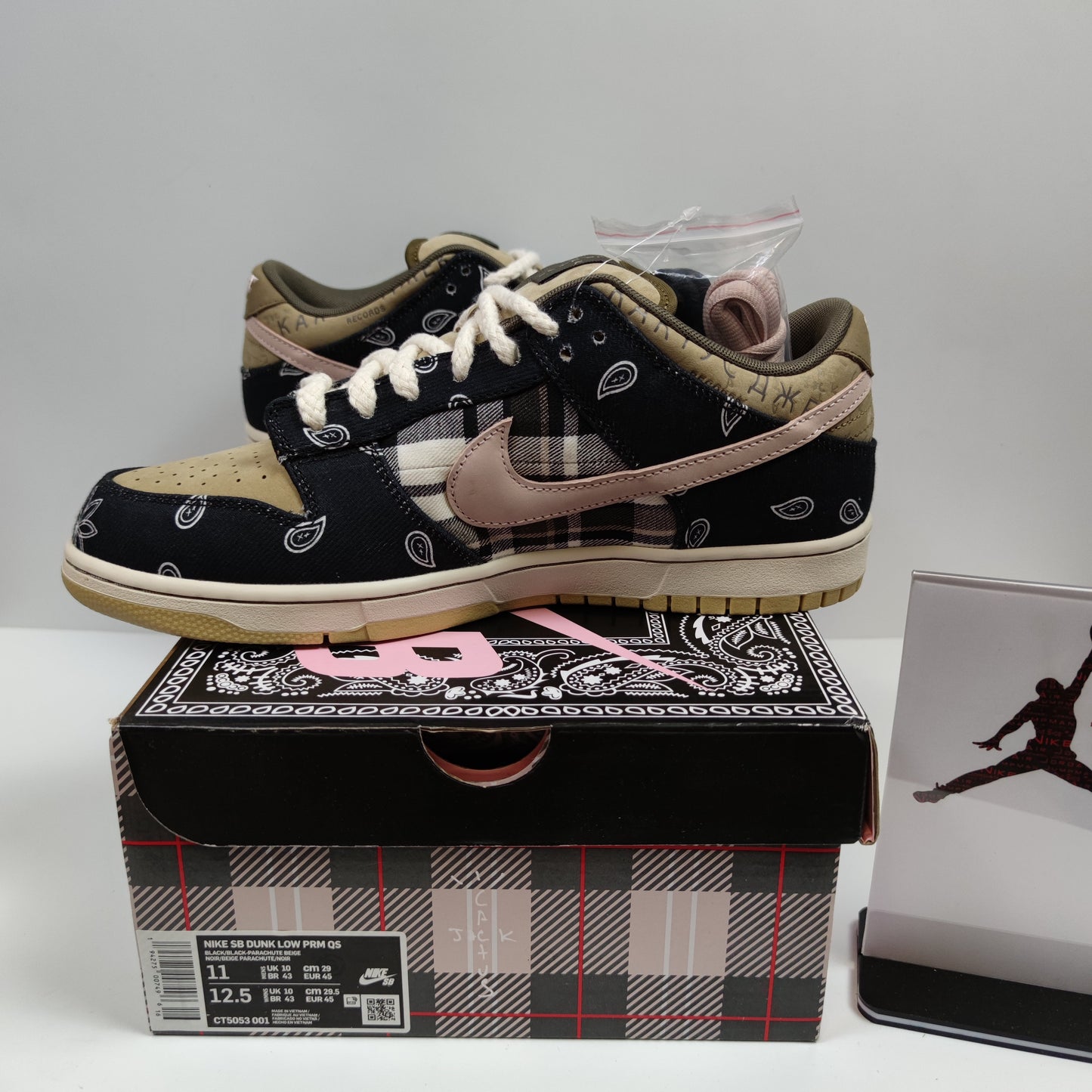 Travis Scott x Nike SB Dunk Low "Jackboys" CT5053-001 - Nike x Jordan